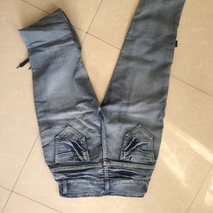 Stylish Knee Cut High Waist Jeans