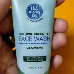 The Moms Co. Natural Green Tea Face Wash 💞♥️