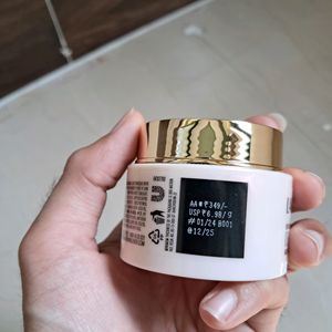 LAKME Dew Drama Gel Cream