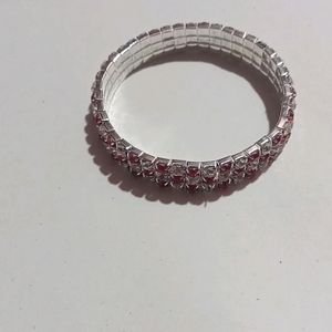 Stone Fitted Bracelet. Silver Color