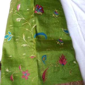 Embroidery Pattu Saree