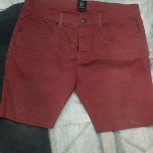 Men's Black Jean And Red Nikar