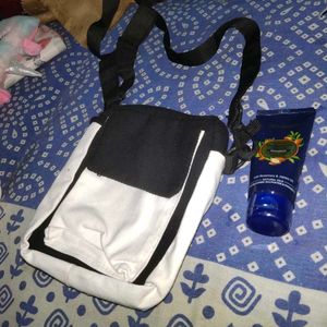 Combo Of Women New Sling Bag And Ne Shampoo Free