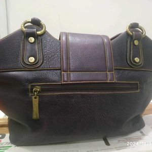 Essence Leather Handbag