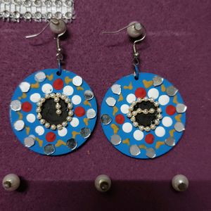 Latkan earrings