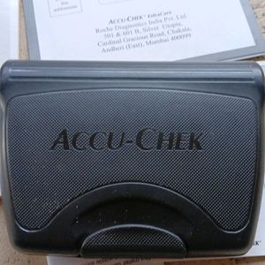 ACCU-CHEK BLOOD GLUCOSE METER