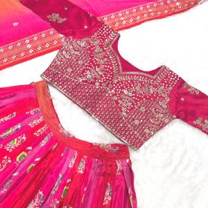 Sequence Lehnga