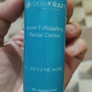 Skinkraft Acne Exfoliating Facial Cream