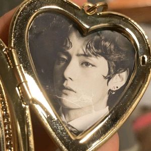 Anti Tarnish photo Locket