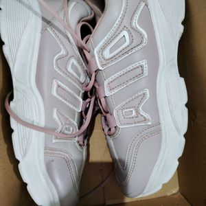 Sneakers For Women