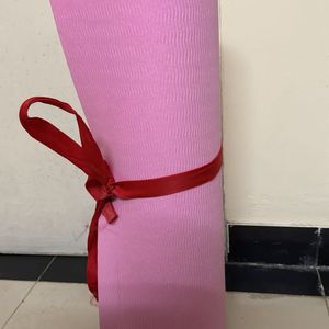 New Yoga Mats (Fitness Mantra 6mm)