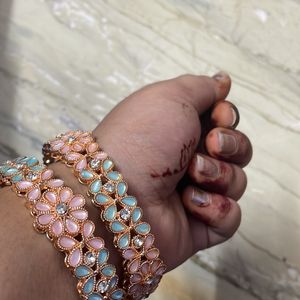 Kundan Bangles