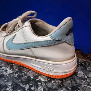 NIKE AIR FORCE SHOES 7UK