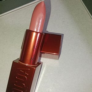 Too Faced Lipstick ♥️ Ganache