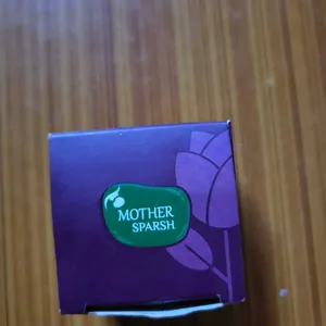 Mothersparsh Lipbalm