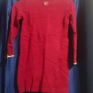 Red Beautiful Woolen Top With 3D Design For Girls