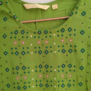 Women Avaasa Brand Kurti