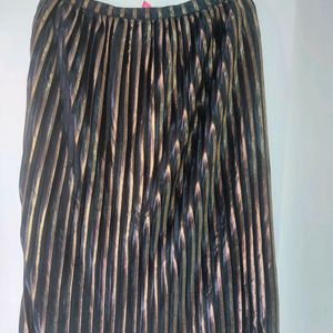 Black Gold Accordian Skirt