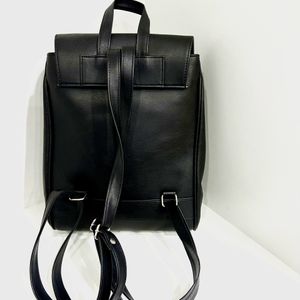 black bag packs