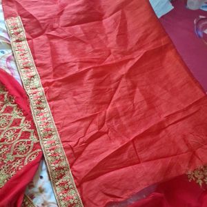 New With Tag Lehnga Cum Saree