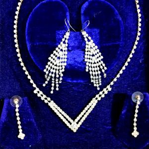 Diamond Set With 2 Earring