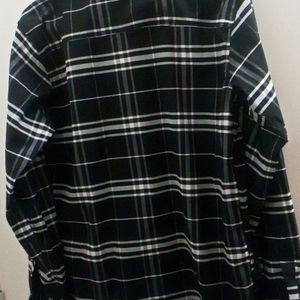 Black And White Checks Formal Men Shirt