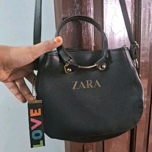 4 Different  Design & Colour  Slingbag