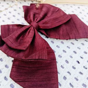 Marron Bow Clip