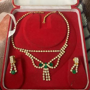 Beautiful Necklace Set