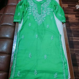 Chikankari Kurti💚