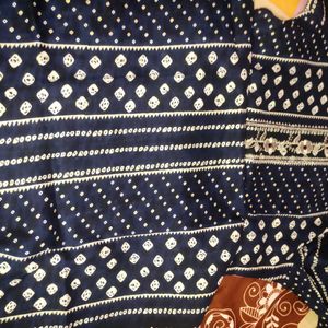 Tag New Embroidered Kurtas