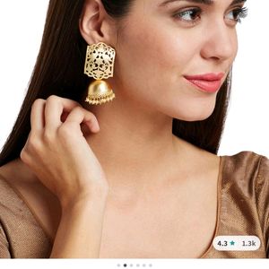 Panash Gold Plated Shaped Jhumka