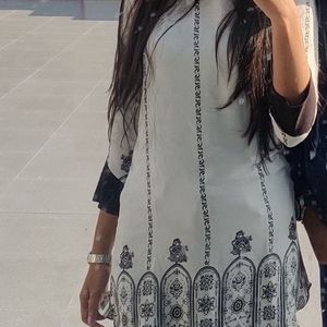 Short Kurti See Through