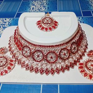 Attractive Necklace Set