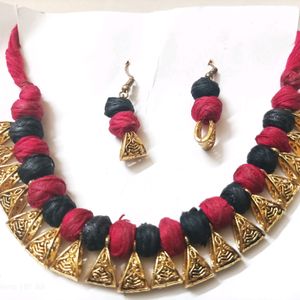 Golden Handicrafts Neckless with Earing Set