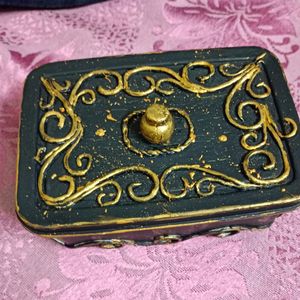 Vintage Box