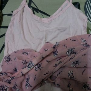 Cute Pink Top With Inner