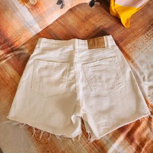 H&M White Shorts