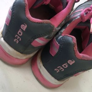 Adma Shoe