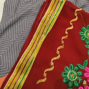 Women Saree Embroidered With Border