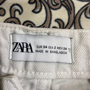 Zara Straight Fit Jeans