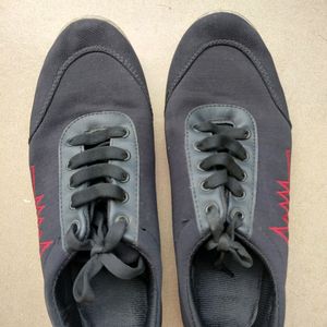 Black Sneakers For Men