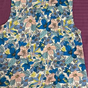 Flower Printed Madame Aline Top