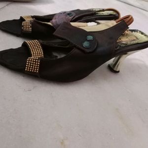 2 heels pair in combo