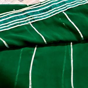 Green Gota Patti Saree No Blouse New Condition