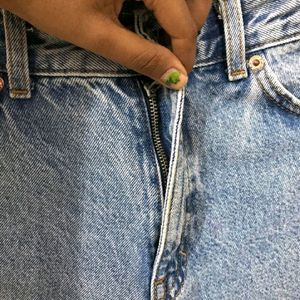 BRANDED NEW WOMENS DENIM JEANS