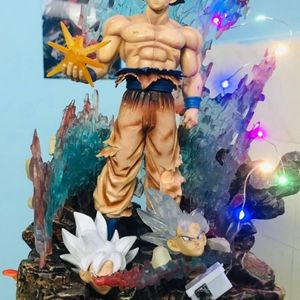 Dragon Ball Z Goku Action Figure 35 Cm With Light