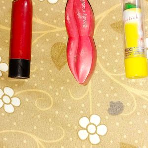 Red Nd Pink Lipstick