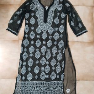 Chikankari Kurtha