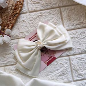 Beads Layered Bow